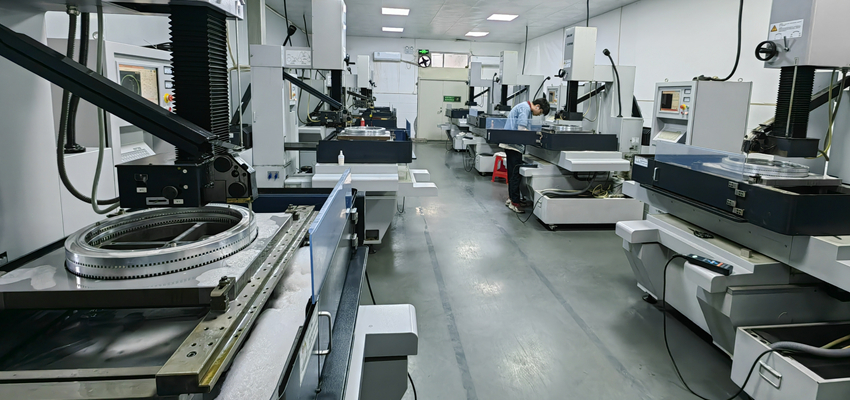 Brief_Overview_of_Precision_Machining.png