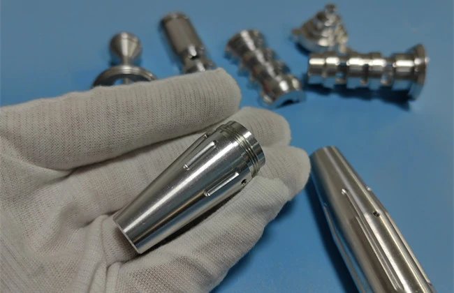 hydraulic quick-disconnect valves