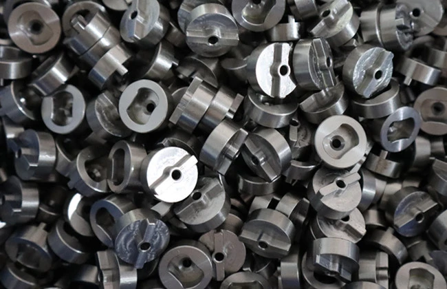 ​What is a Swiss-Style CNC Machine? The Definitive Guide to Precision Machining