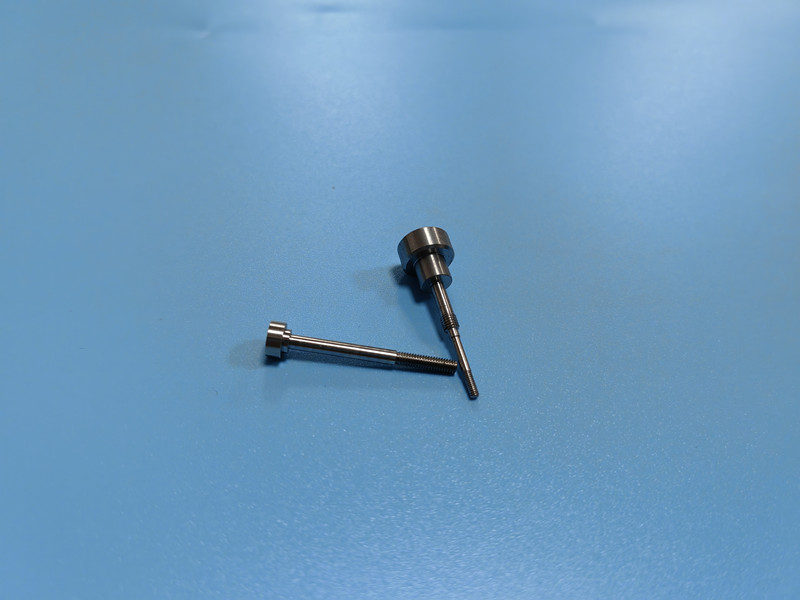 Swiss_screw_machining.jpg