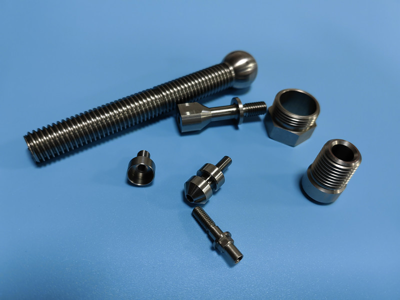 Swiss_machined_pins.jpg