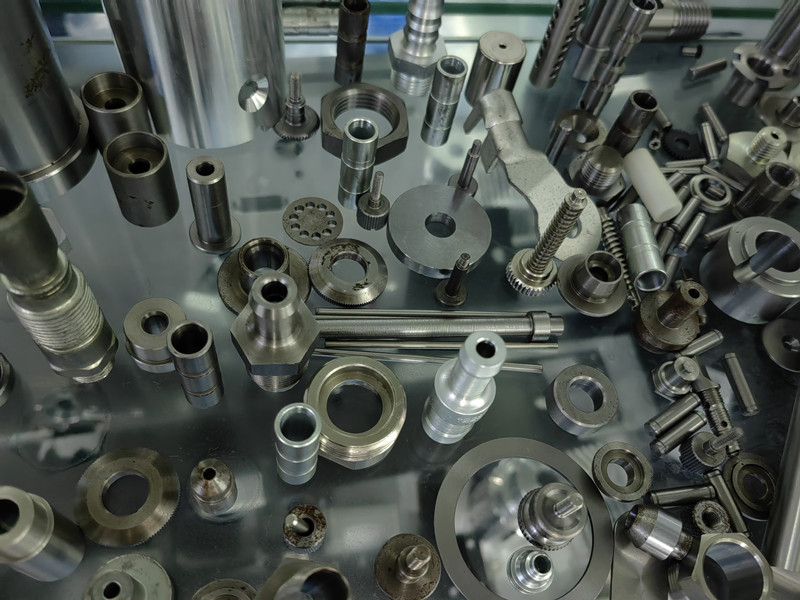 precision_machining_for_electrical_components.jpg