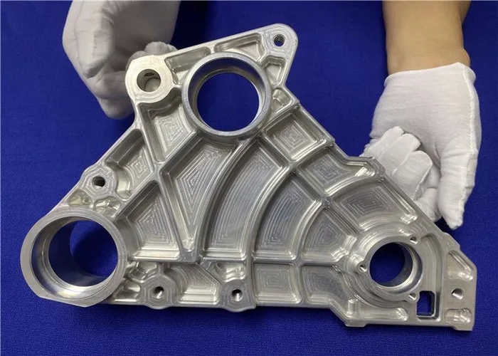 Precision CNC Machining vs. Conventional Machining: A Complete Guide