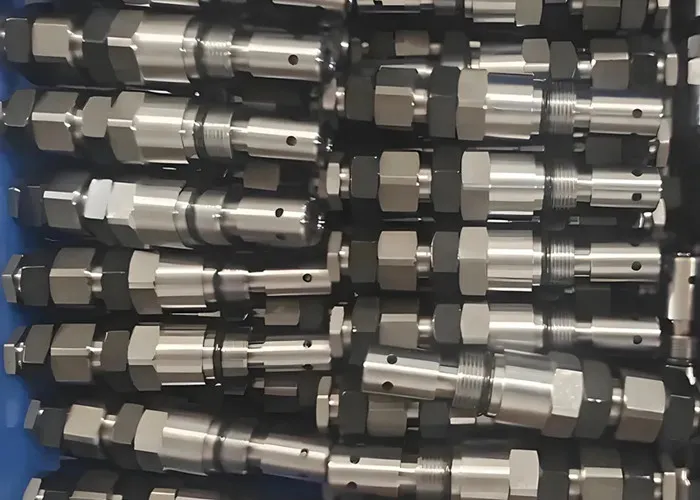 CNC Manifold Blocks Machining: Channel Accuracy, Sealing Design & Material Selection