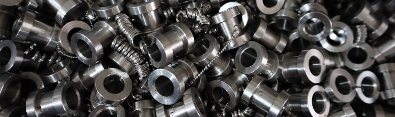 CNC Bolt Manufacturer for Precision Custom Fasteners CNC bolt manufacturer producing precision custom stainless steel and brass fasteners with Swiss CNC machining services