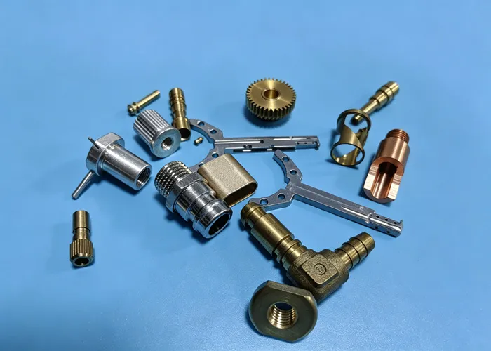 Connectors & Fittings