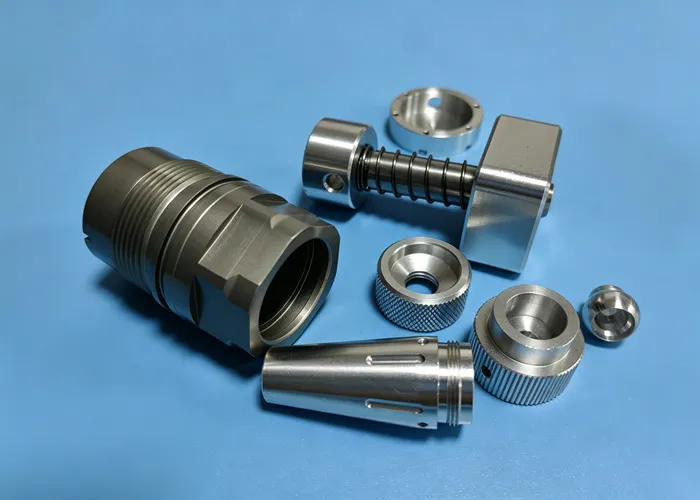 Valves & Couplings